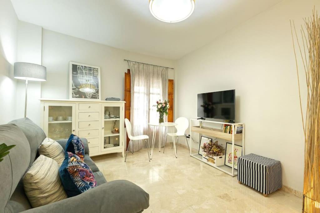 Pajaritos Center Suite By Valcambre Sevilla Exterior foto